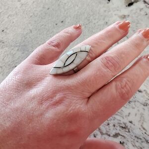 Native American Sterling Mother of Pearl Ring